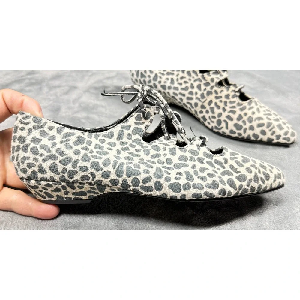 Transit New York Womens 7M Lace Up Flats Leopard Print Suede Leather